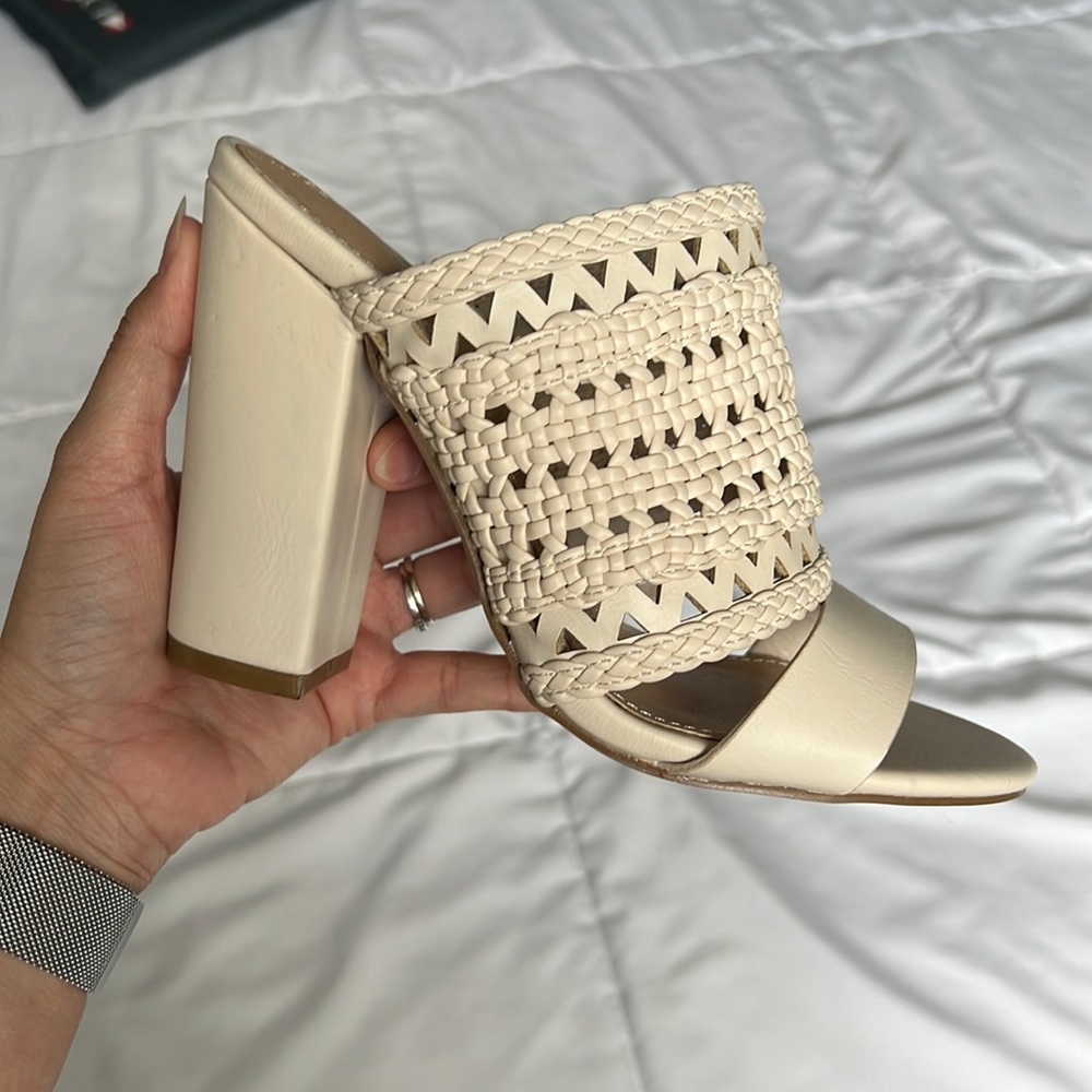 Shoedazzle heels